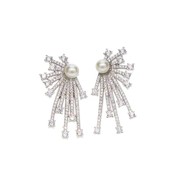 Pôvodné drop shipping pearl cz kameň micro kolík nastavenie strieborná farba módne šperky ženy iskrenie bling cz stud náušnice