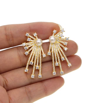 Pôvodné drop shipping pearl cz kameň micro kolík nastavenie strieborná farba módne šperky ženy iskrenie bling cz stud náušnice