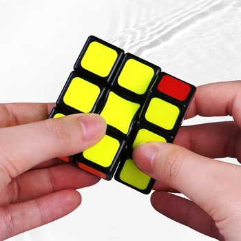 Qiyi 1x3x3 Magic Speed Kocka Stickerless 3x3x1puzzle Cubo Magico Twist 133 Kocka Vzdelávania Hračky Pre Deti,