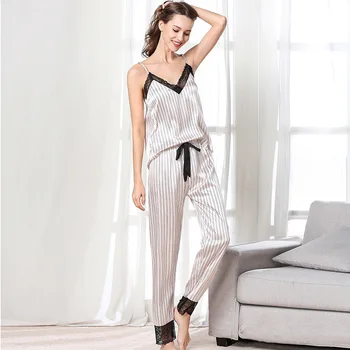2021 Bežné Pyžamo Ženy Lete Hodváb Dvoch-dielny Oblek Sexy Pohodlné Saténové Pyžamo Vysokej Kvality bez Rukávov Ženy Domáce oblečenie