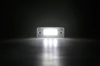 LED špz Svetlo Na Audi A8 S8 2002-2009, Poháňané 3-dielna Osram Xenon White LED & Can-bus bez Chýb