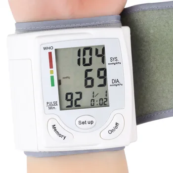 Starostlivosť o zdravie Monitor Automatické Digitálne LCD Displej Zápästie Krvný Tlak Monitor Srdcového Rytmu Hodnotiť Merač Pulzu Meranie Bieleho Vykonávať
