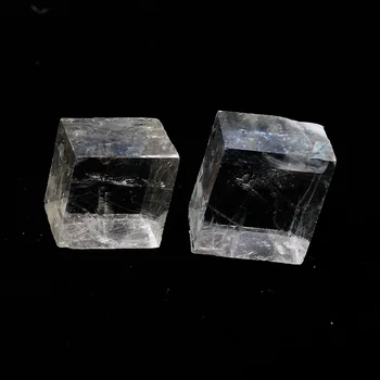 2 ks Prirodzené jasné, námestie kalcitu kamene Island spar Quartz Crystal Rock Energie Kamenných Minerálnych Vzor uzdravenie