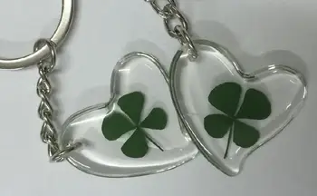 DOPRAVA ZADARMO 18 ks skutočná zelená four leaf clover srdce milovníka keychain